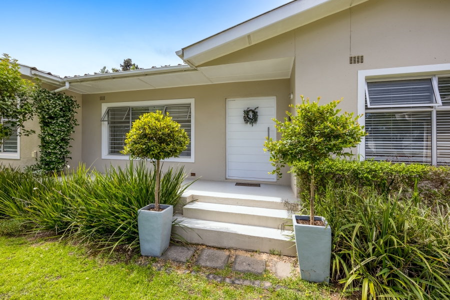 4 Bedroom Property for Sale in Kenridge Western Cape